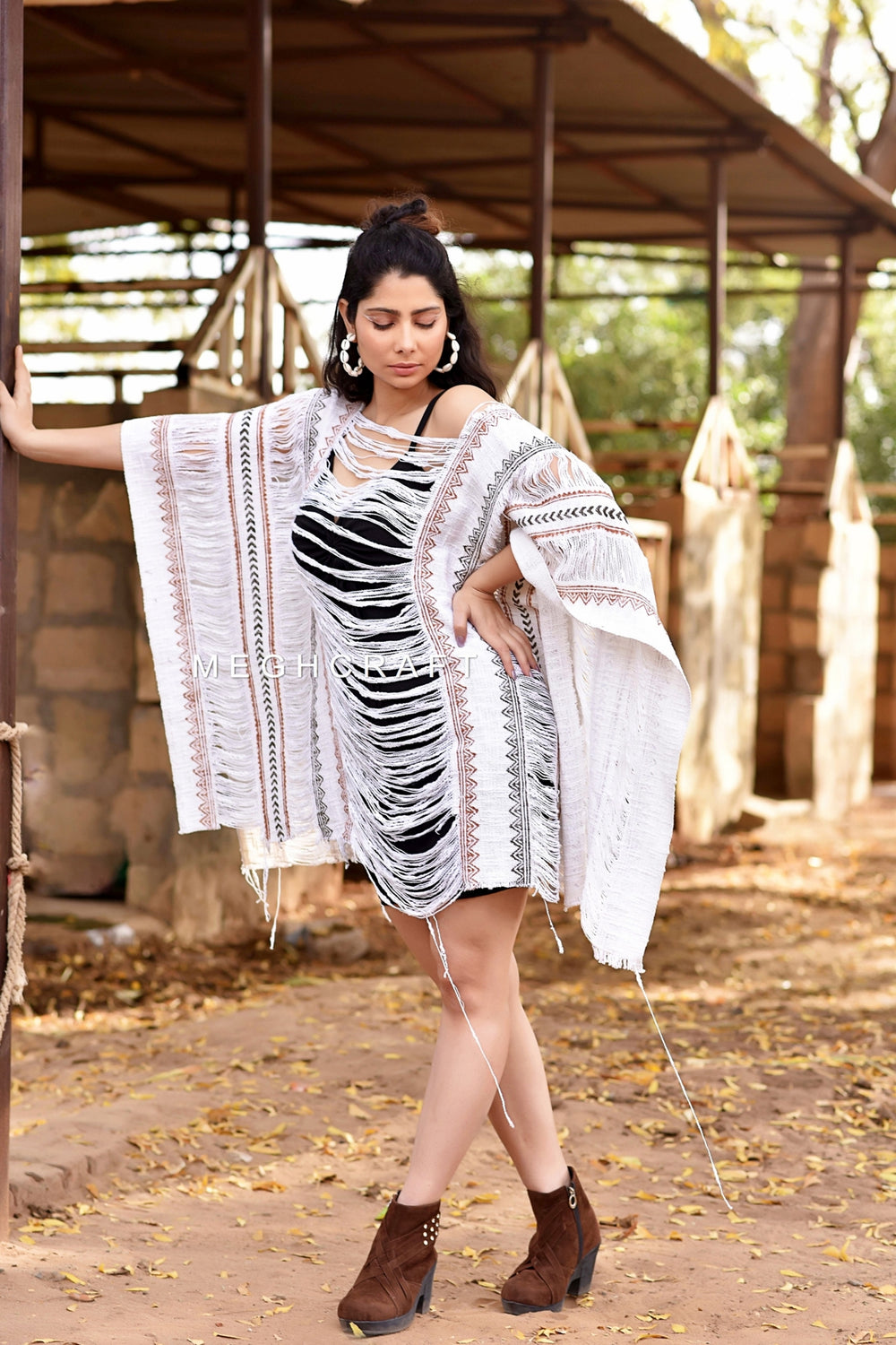 Beach Wear Frayed Hemp Poncho