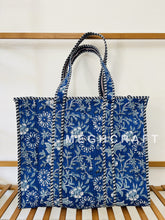 Cotton Quilted Tote Bag Zip Closure