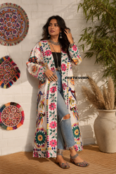 Chaqueta tipo kimono larga blanca