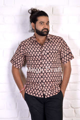 Camisa de hombre bordada Kantha