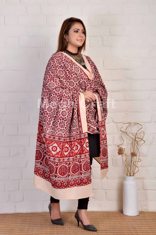 Estola Ajrakh Dupatta con estampado de bloques