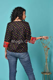Top de chaqueta superpuesta con bordado