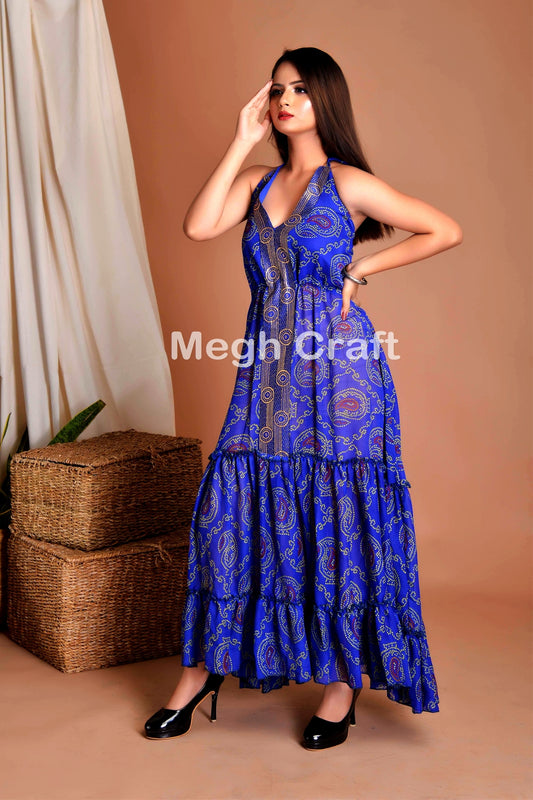 Robe dos nu style Bandhani bleue