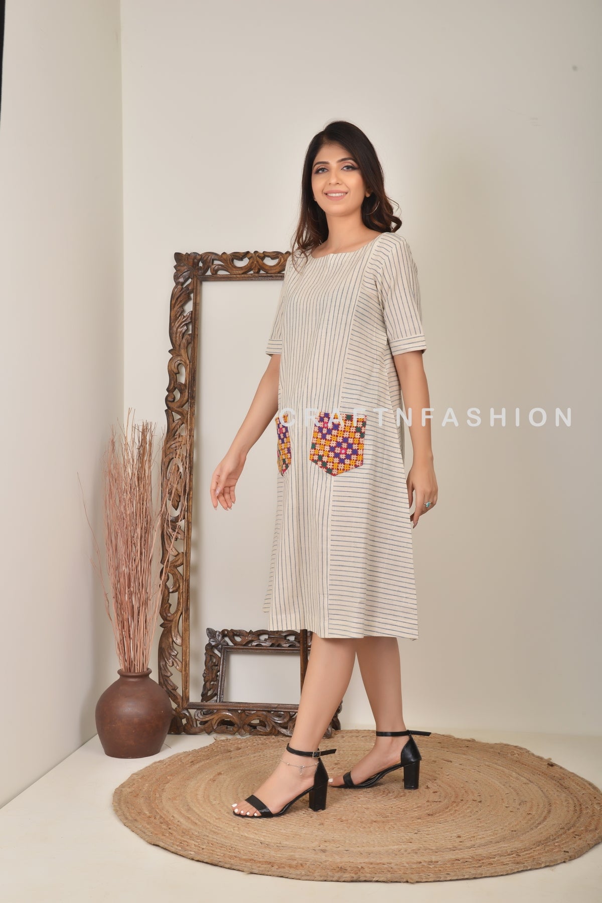 Women Beige Khadi Dress Tunic M Women Beige Khadi Dress Tunic M