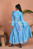 Robe kimono de plage bleue