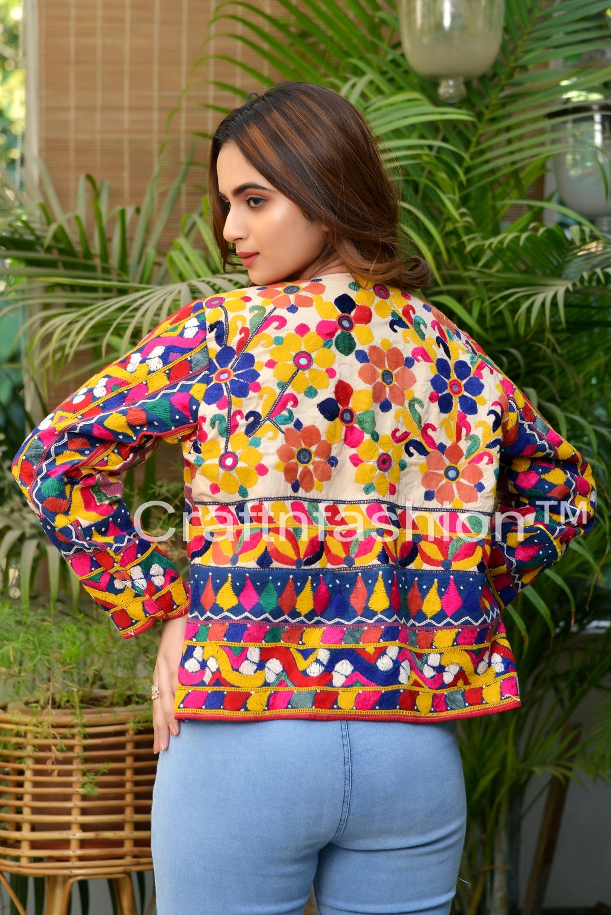 Buy Craft Trade Ethnic Jacket for Women with Handbag Cotton Half Sleeveless  Waist Coat Ethnic Navratri Garba Dandiya Traditional Rajasthani Embroidery  Gujrati Koti for Girls - Bust Size 34-38 Inches at Amazon.in