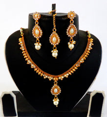 Traditional Delicate Jewelry Sets