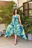 Vestido largo teñido anudado del festival hippie