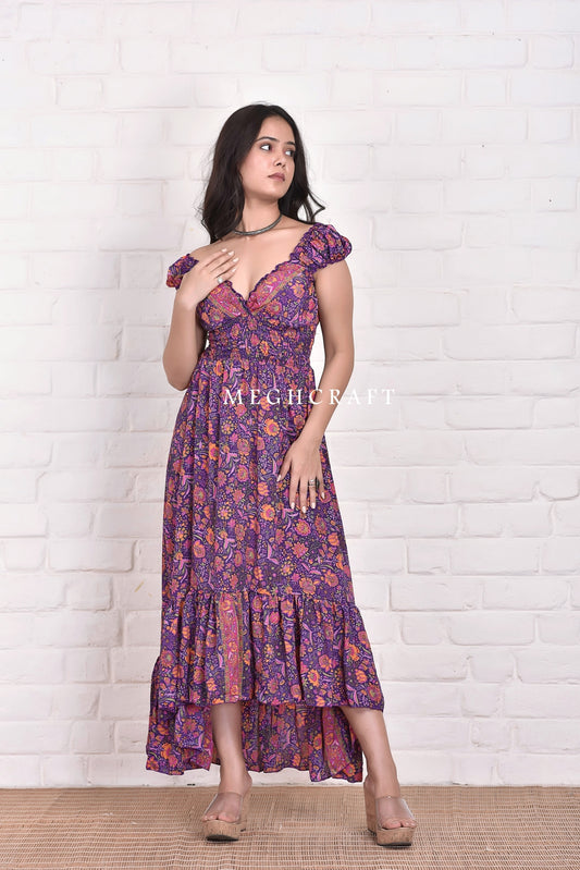 Robe espagnole haute et basse en soie