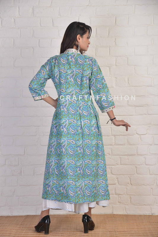 Mode d'été longue Kurti