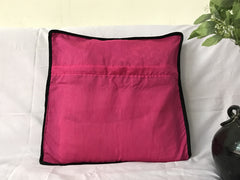 Housse de coussin fabriquée à la main